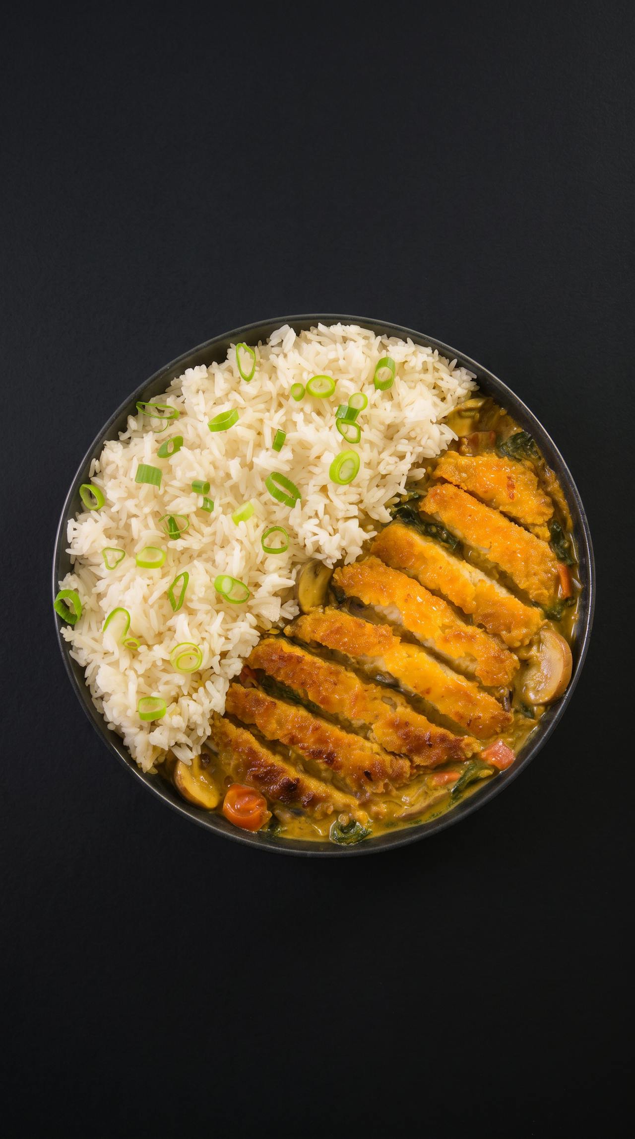 Creamy Curry Schnitzel Bowl – Kooray recipe with organic Thai curry
